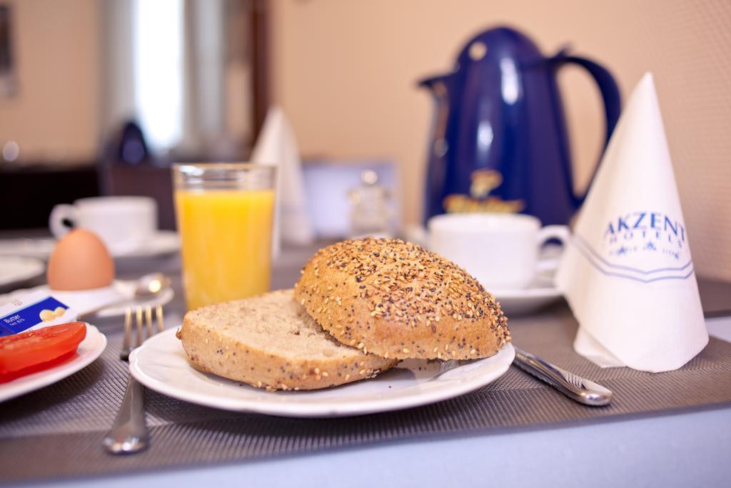 Akzent Hotel Torgauer Hof Зіндельфінген Екстер'єр фото